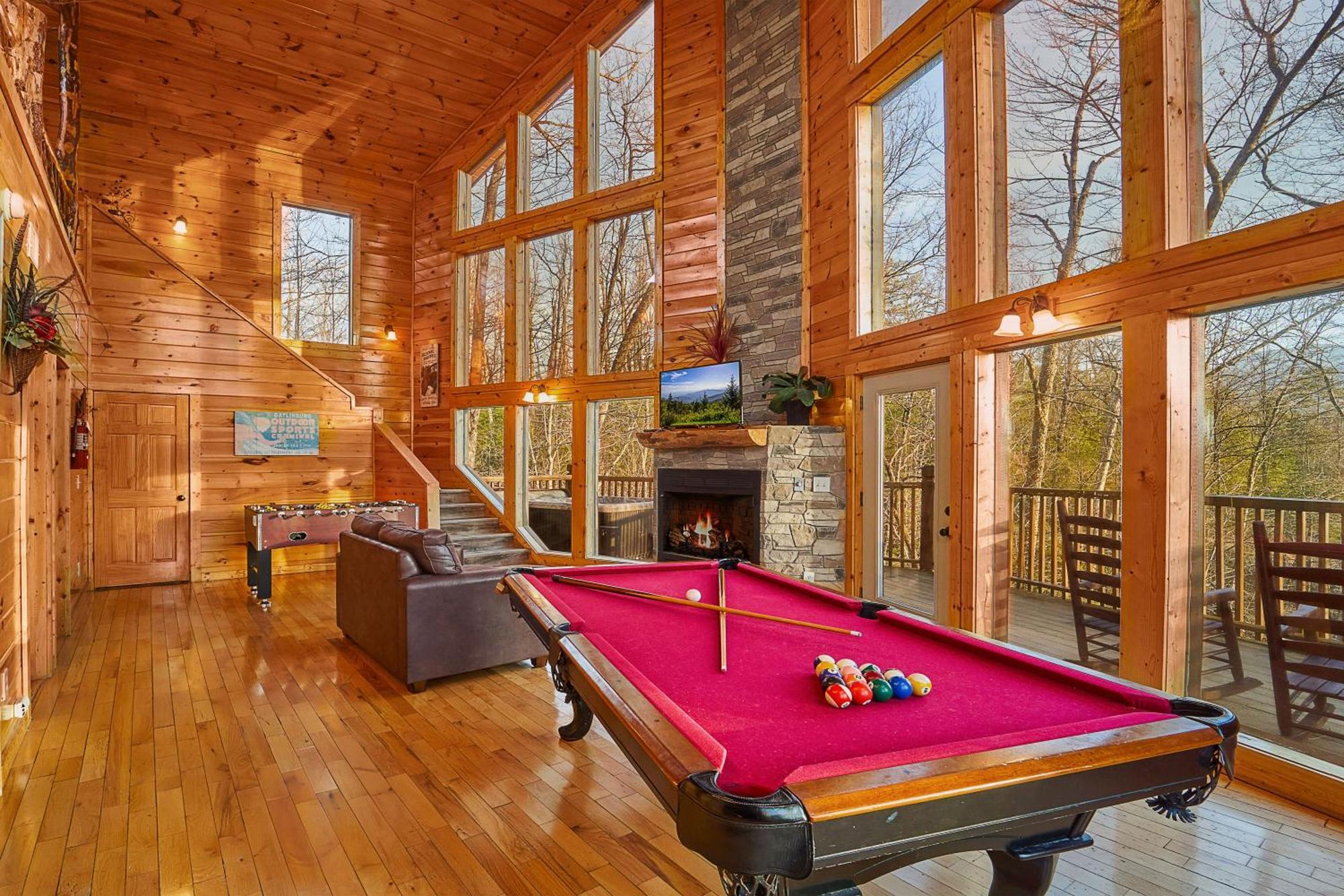 Snuggled Inn Holiday Home Gatlinburg Exterior foto